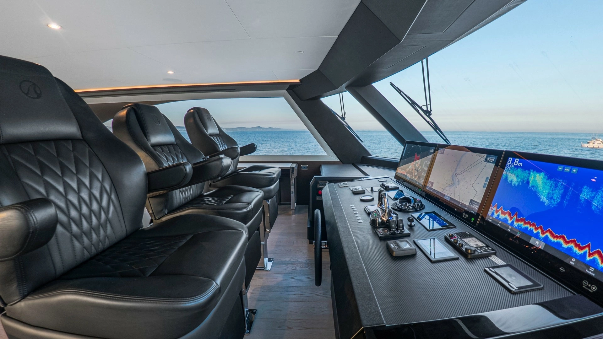 Ocean Alexander 28E Yacht For Sale