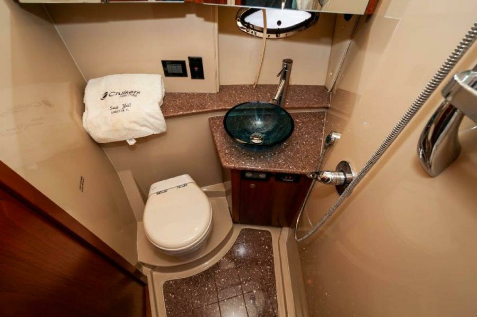 Knot Fair 47ft Cruisers Yachts Yacht For Sale Knot Fair 47ft Cruisers Yachts Yacht For Sale