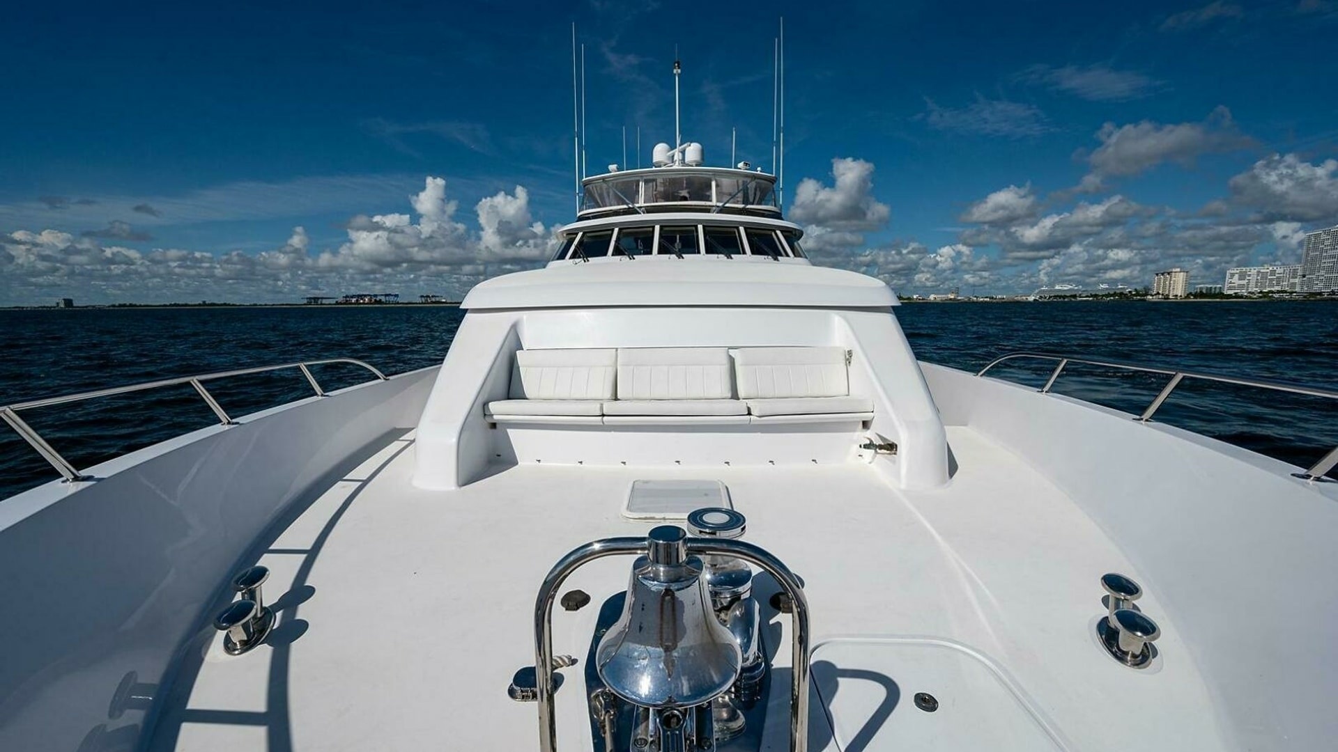 Spacious Forward Deck with Seating
