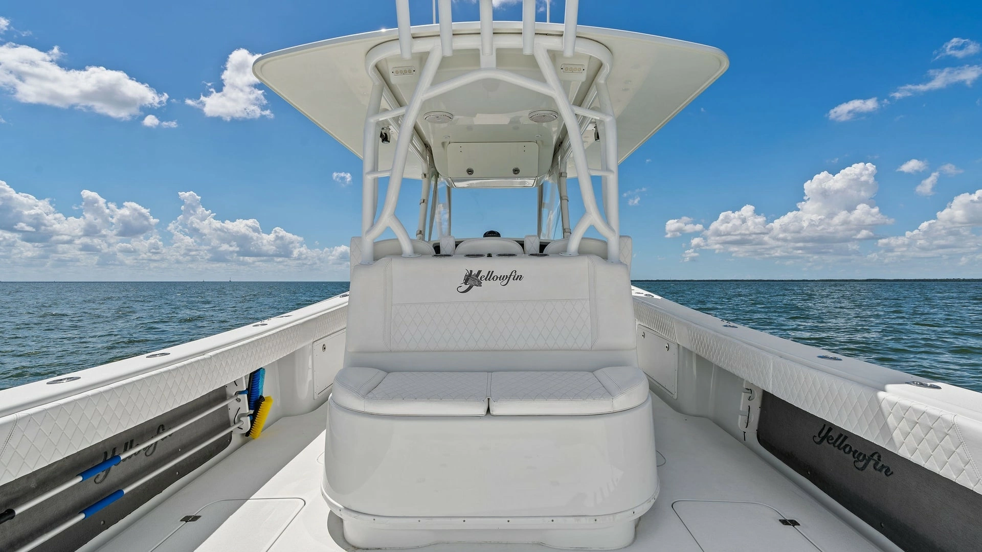 Yellowfin 39 Center Console  Yacht For Sale