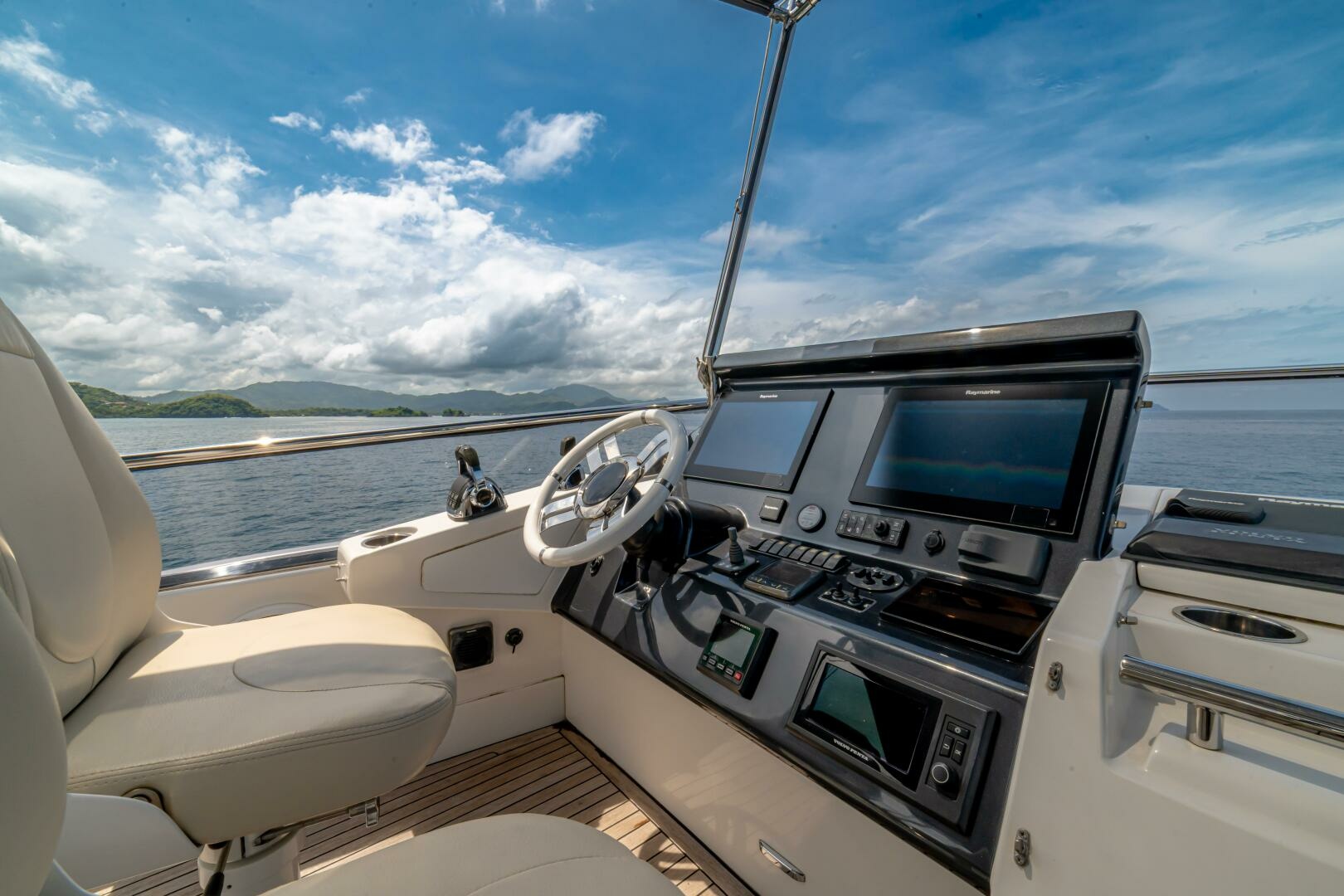 Carpe Diem 77ft Azimut Yacht For Sale