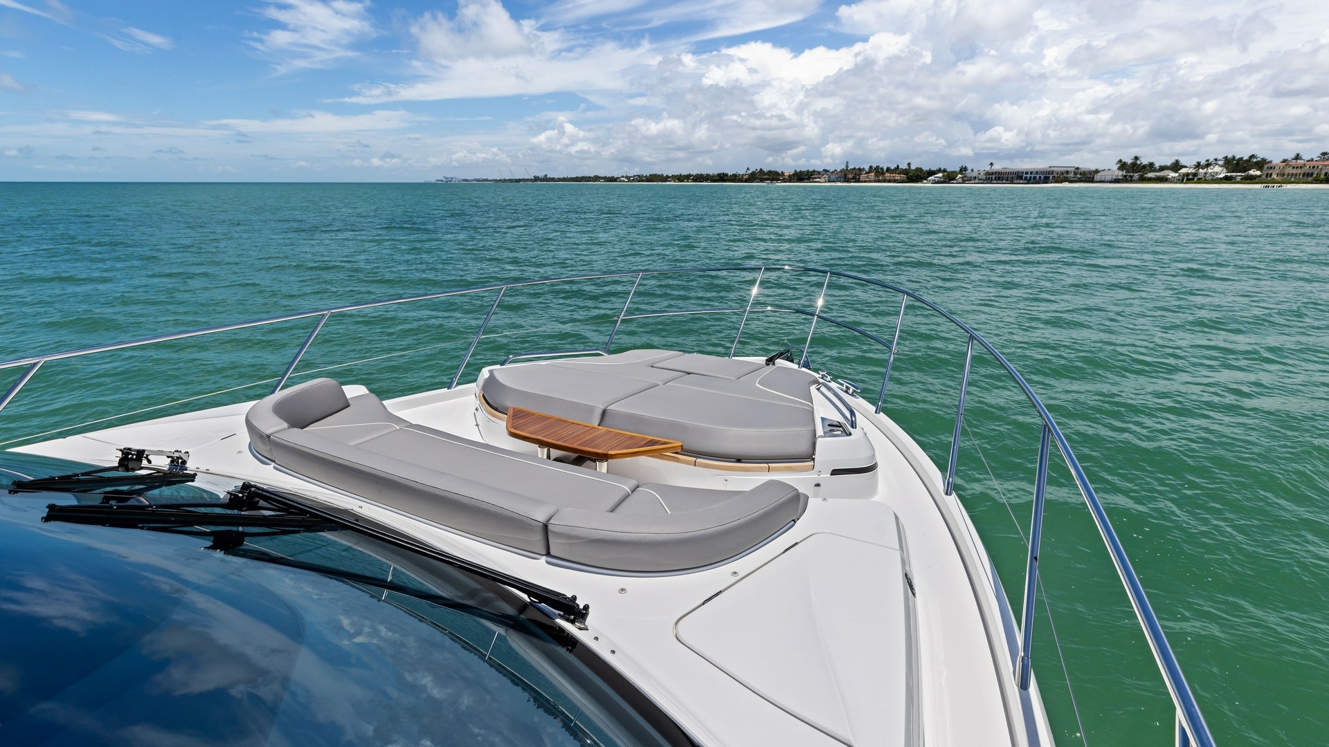 Bow Sunpad and Seating Area