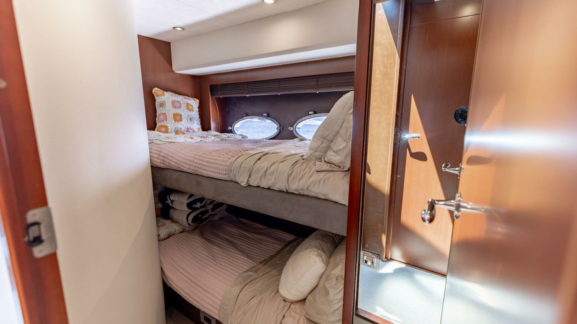 2011 Princess 64 'Harbor Story' - Guest Stateroom