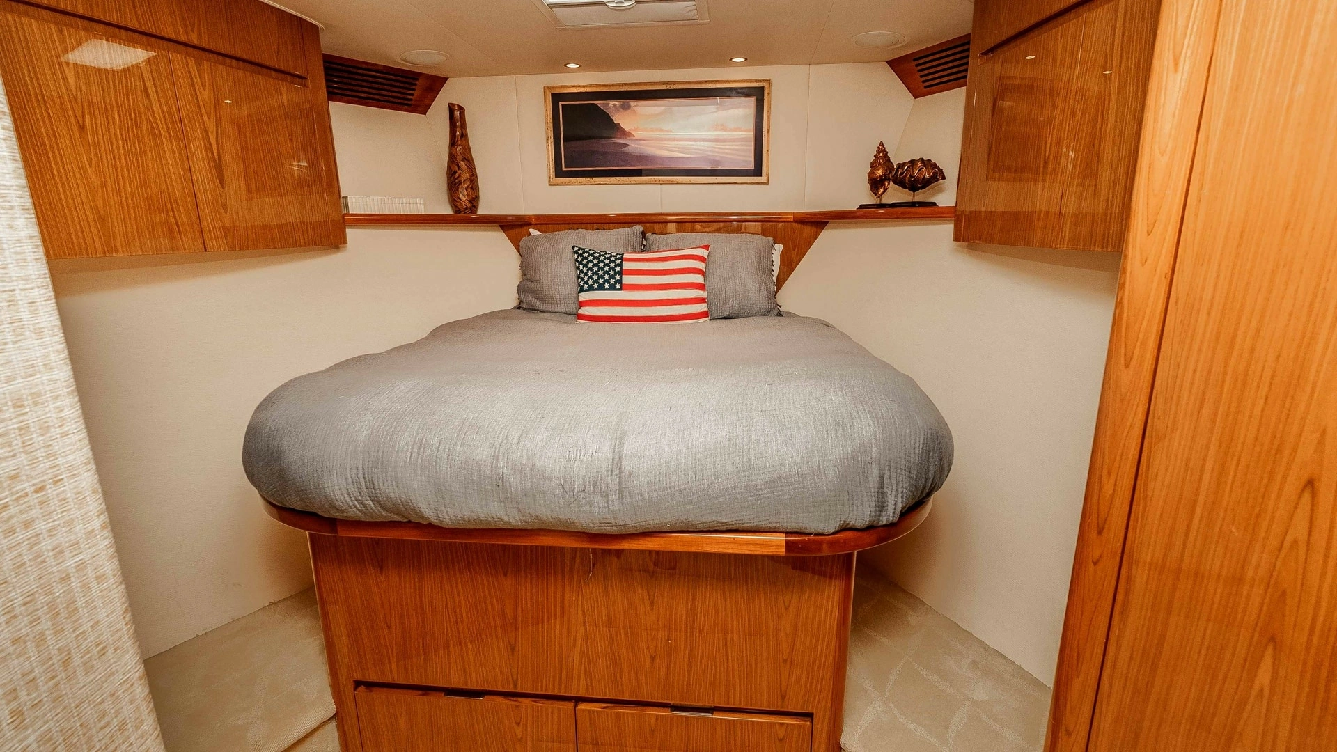 Viking 76 Enclosed Bridge Sportfisher Yacht For Sale