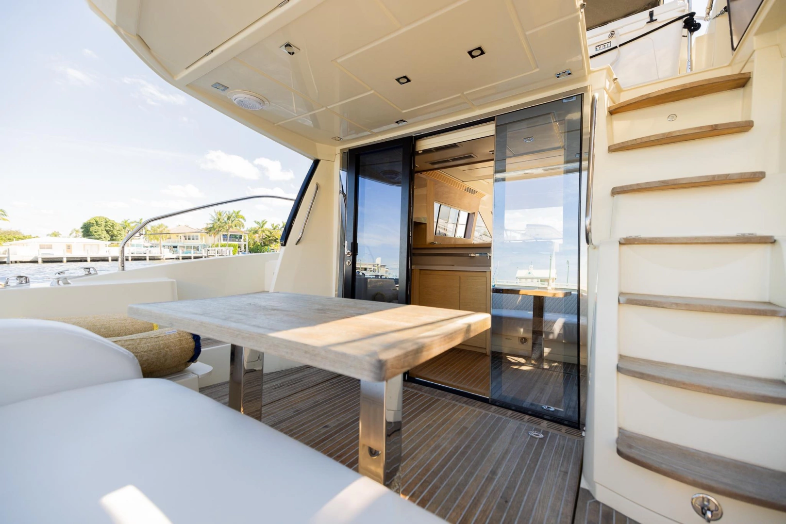 Beneteau Monte Carlo 5 Yacht For Sale