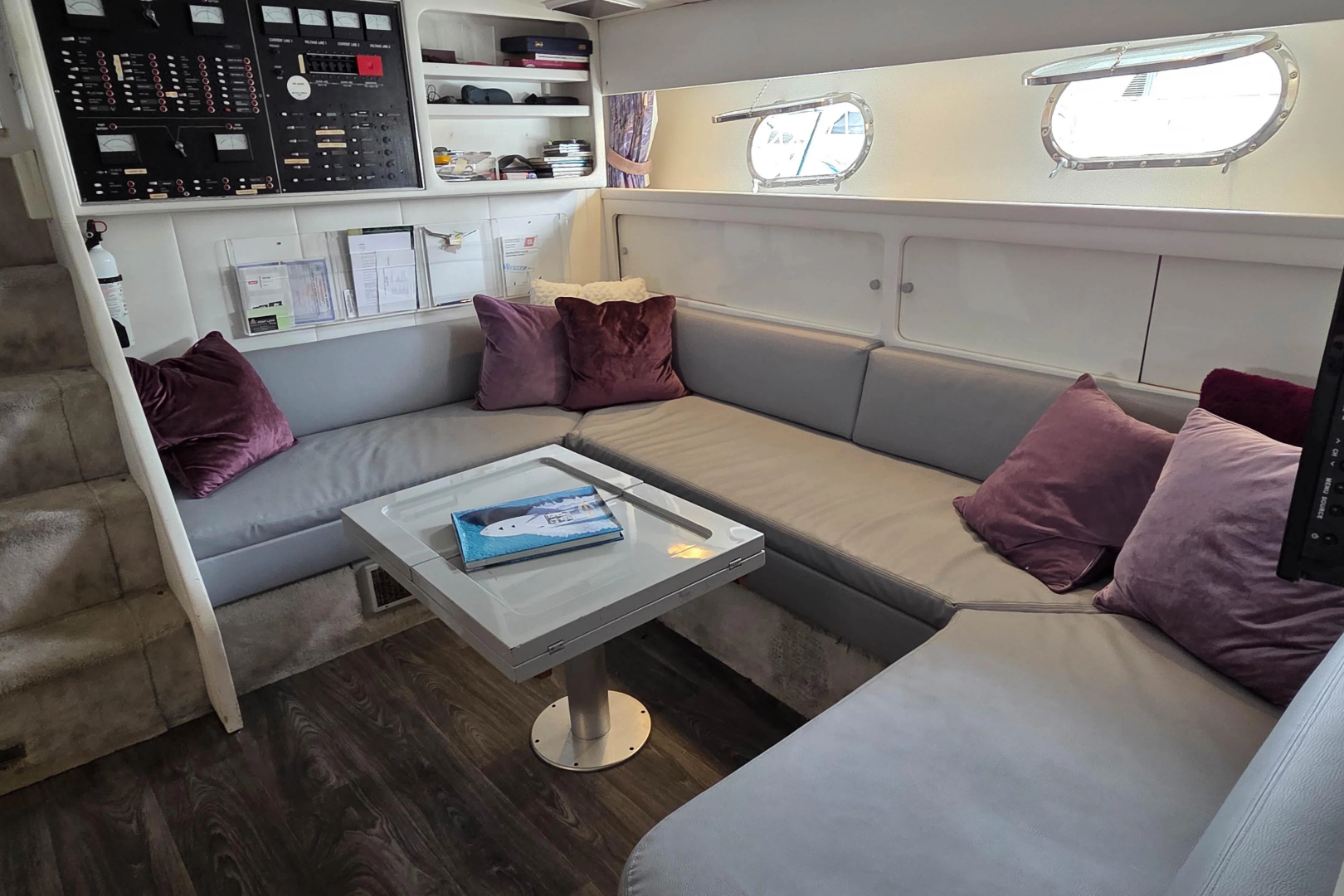 Halcyon 53ft Magnum Yacht For Sale Halcyon 53ft Magnum Yacht For Sale