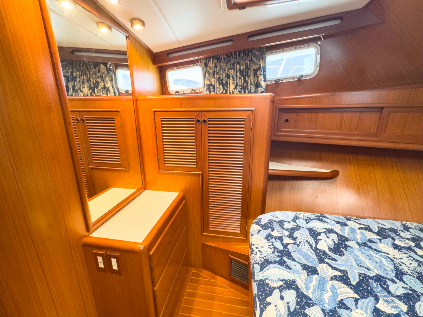 ISLAND GIRL 48ft Offshore Yachts Yacht For Sale