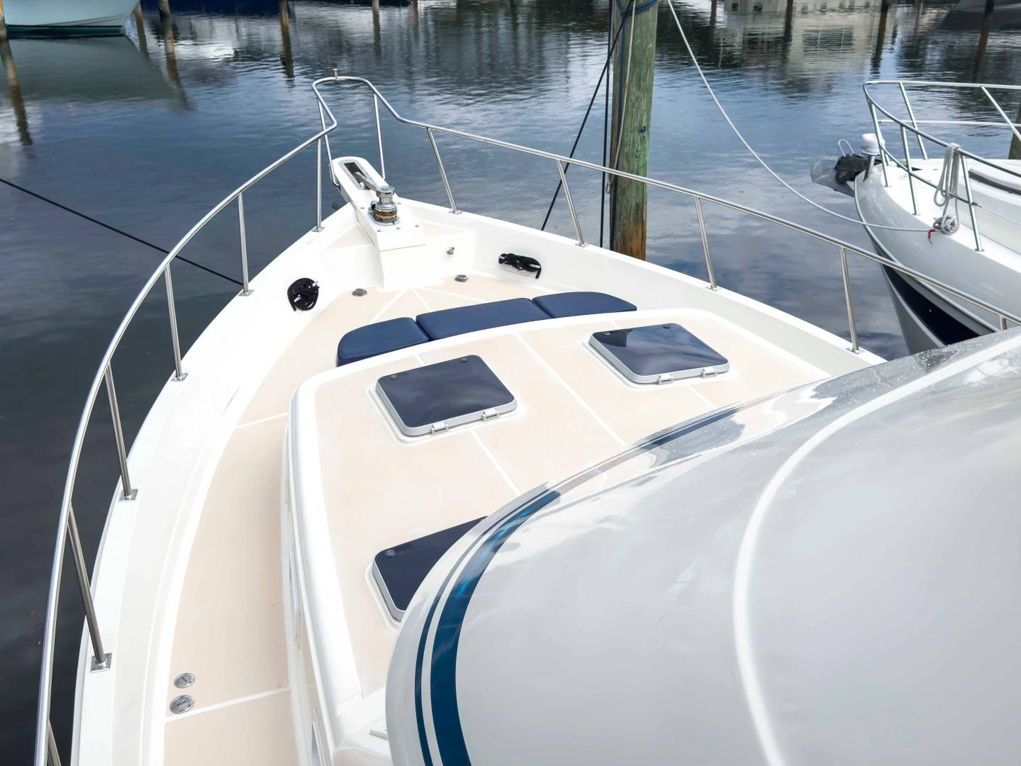 Offshore Yachts Sedan Yacht For Sale