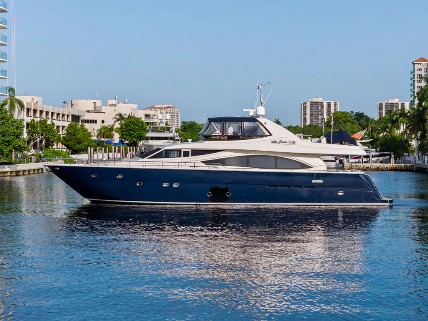 Ferretti Yachts 830 — La Bella Vita - Photo 4