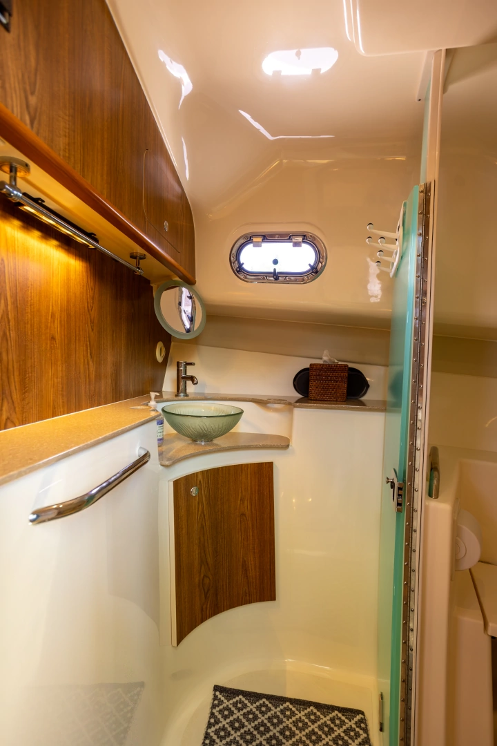 Pursuit 375 OS Yacht For Sale