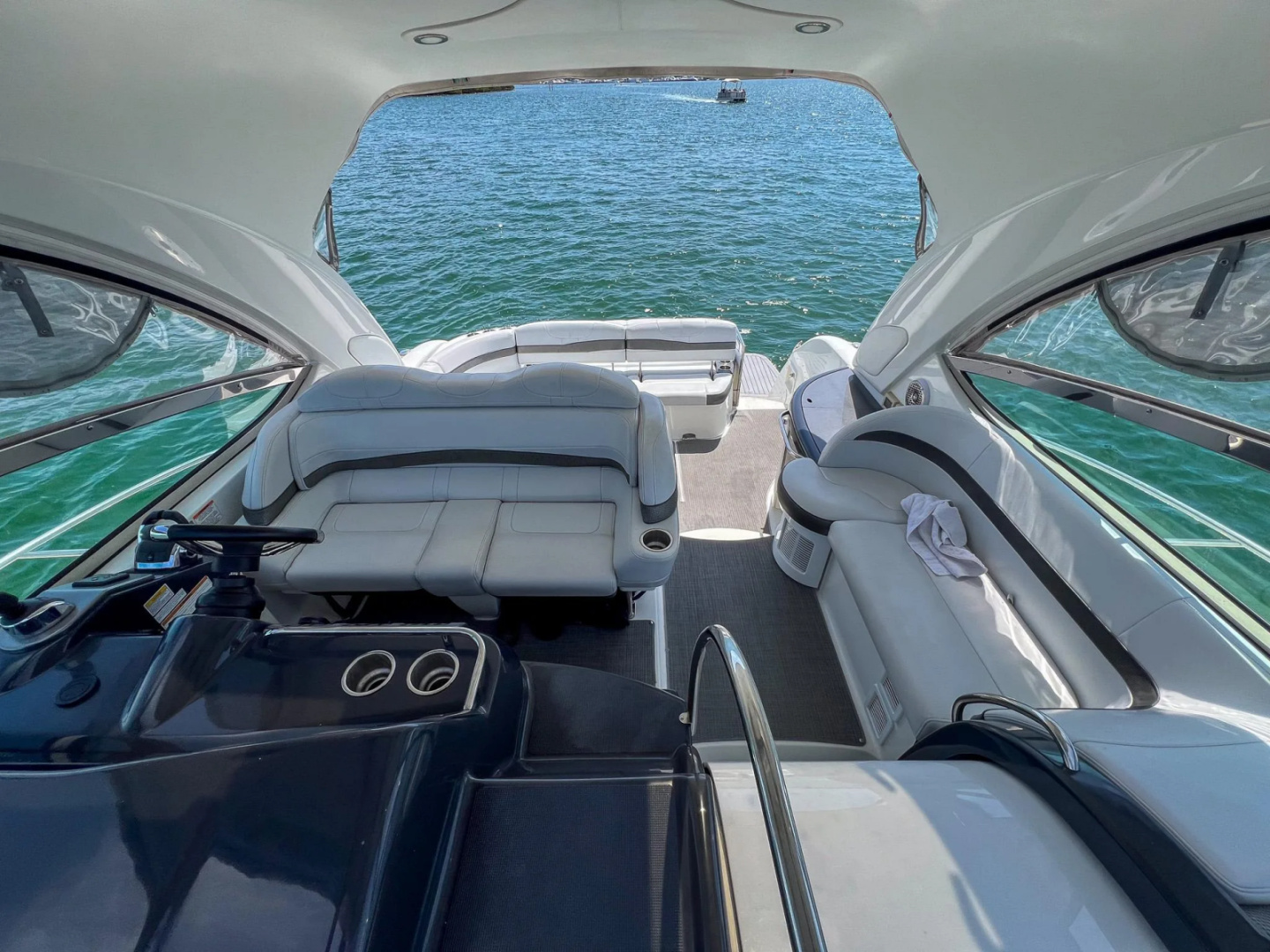 Liquid Asset 40ft Formula Yacht For Sale