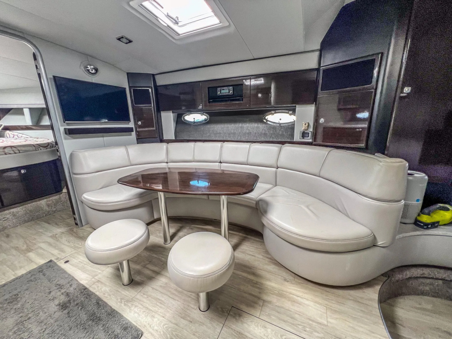 Liquid Asset 40ft Formula Yacht For Sale