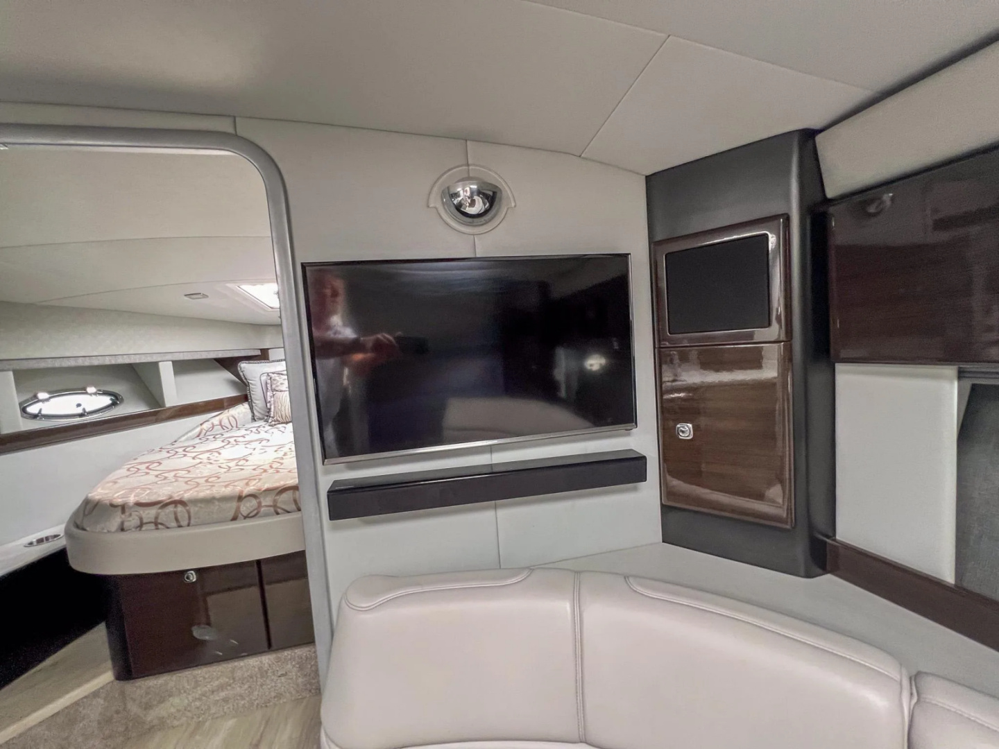 Liquid Asset 40ft Formula Yacht For Sale