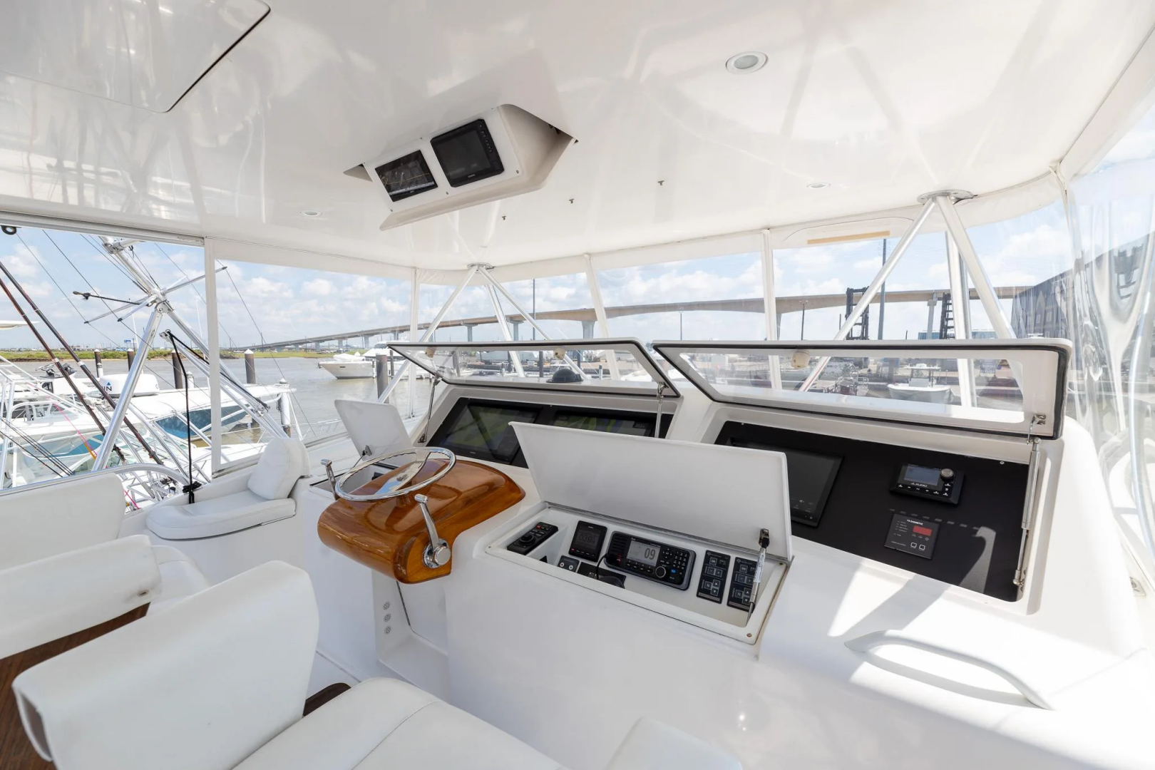 Viking 54 Sport Fisher — Miss Ella Maye - Photo 13