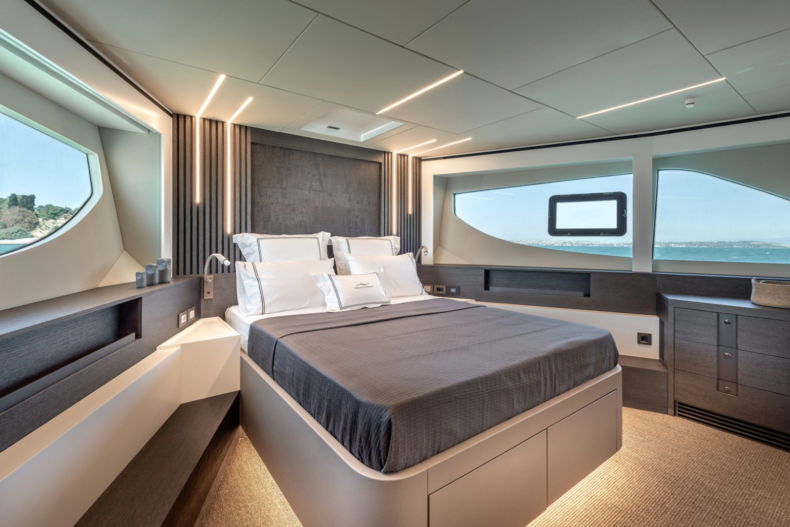 Numarine 22XP Hull #7 — photo 15
