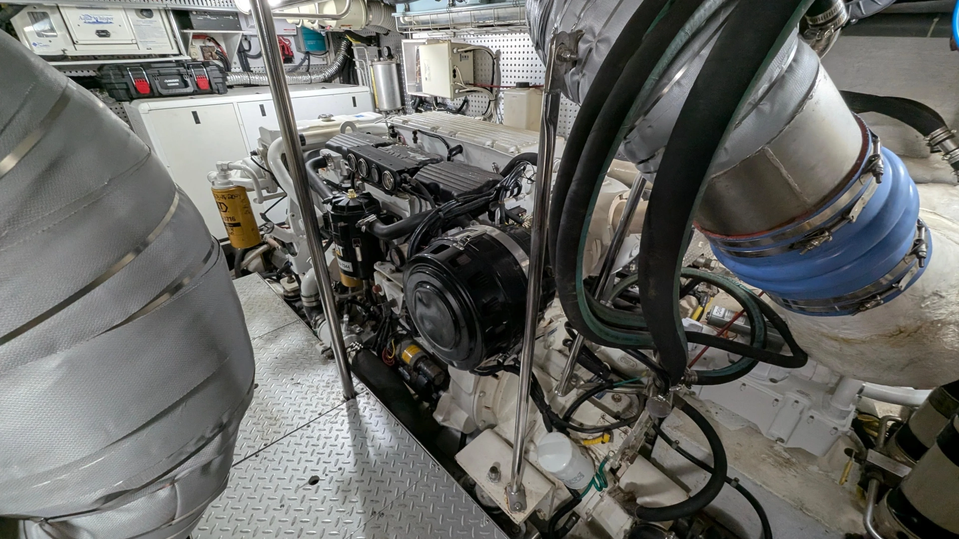 Johnson Motor Yacht Yacht For Sale