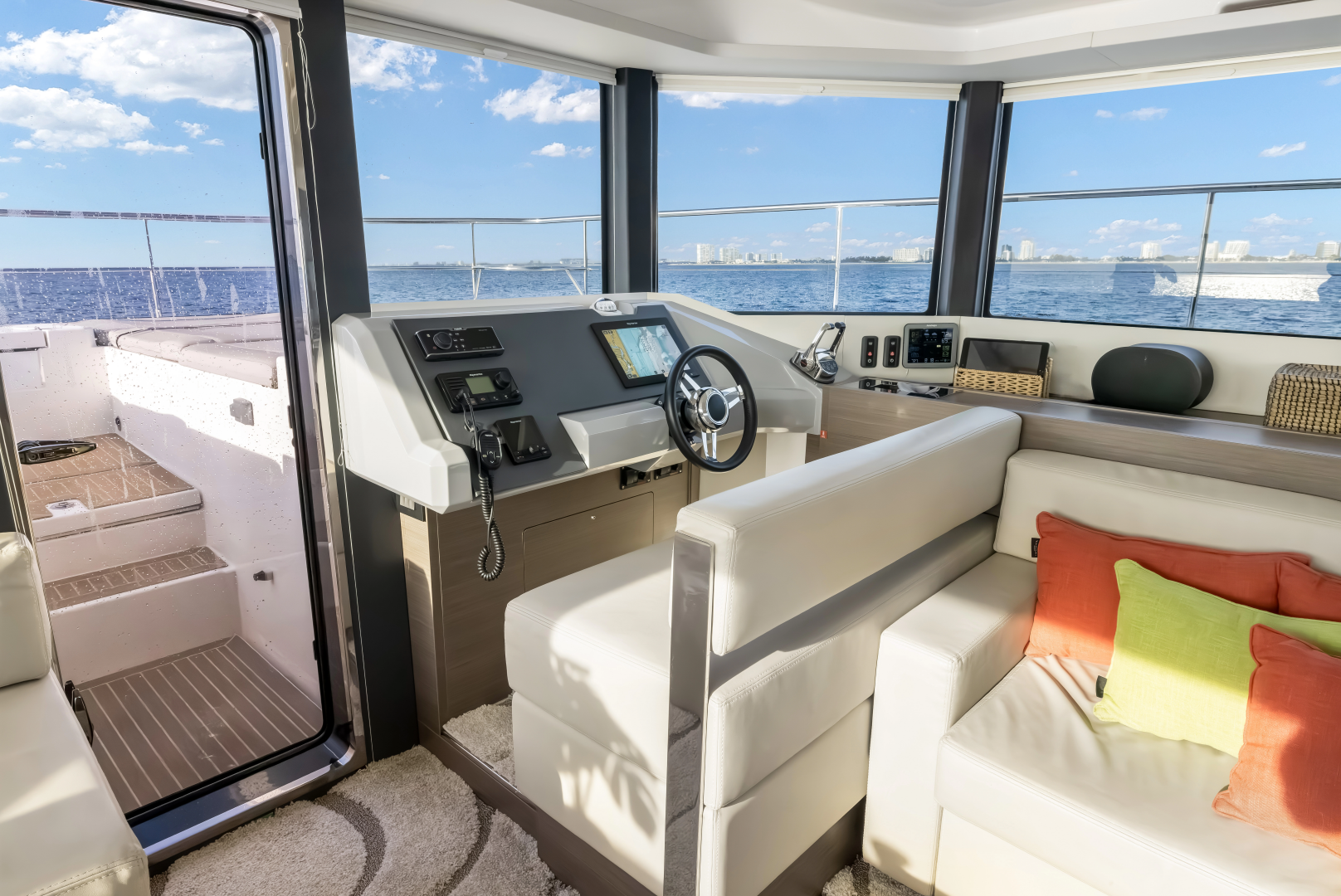 2021 Leopard 53 Powercat