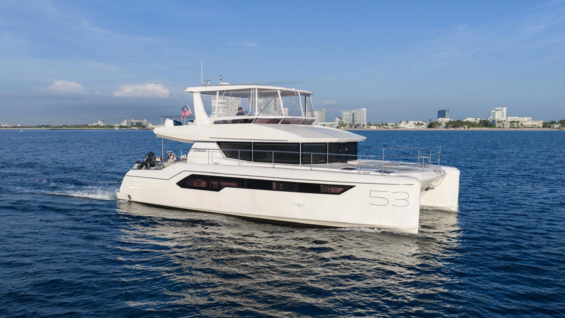 2021 Leopard 53 Powercat