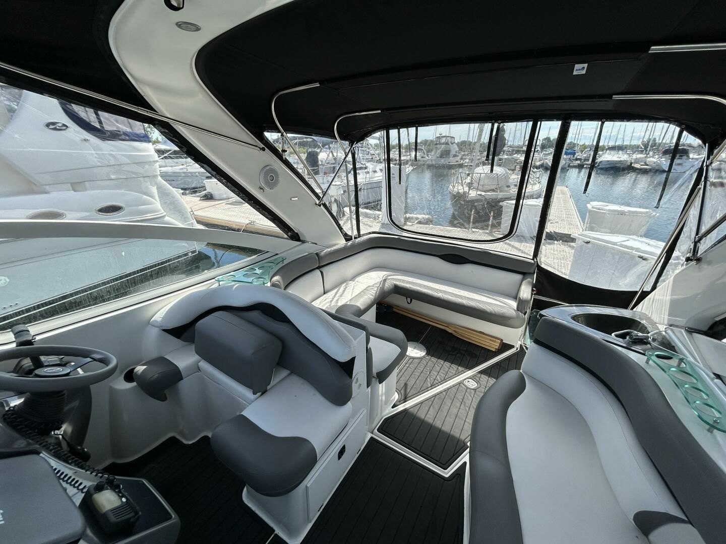 2007 Doral 310 Intrigue 31