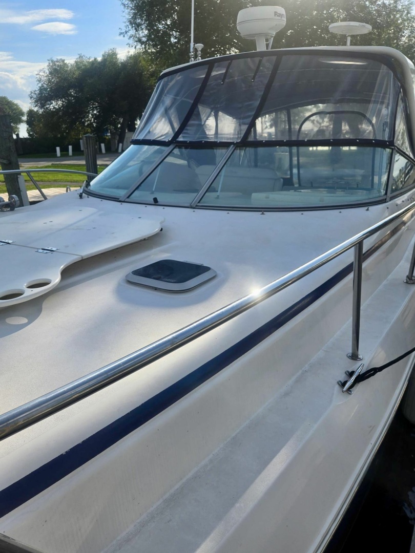 2005 Rinker Fiesta Vee 360 — photograph 5