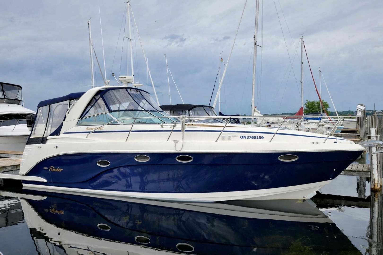 2005 Rinker Fiesta Vee 360, photo 1 of 23