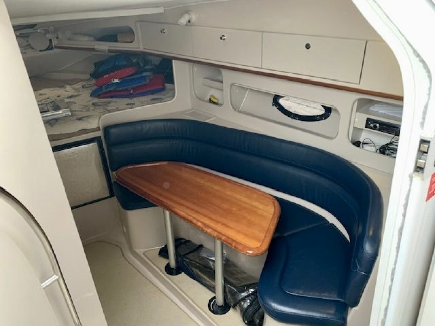 2001 Doral 300 SE 30