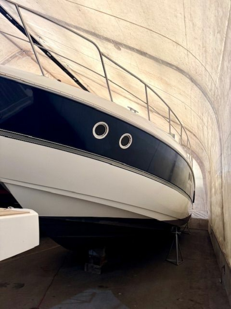 2013 Cruisers Yachts 540 Sports Coupe 54