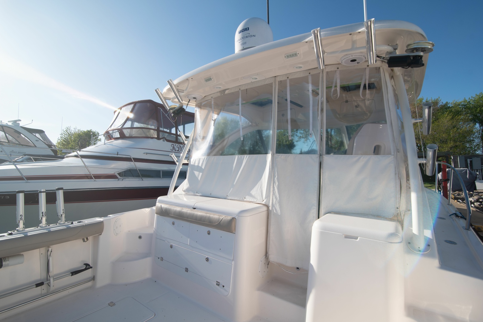 34ft Pursuit Yacht For Sale