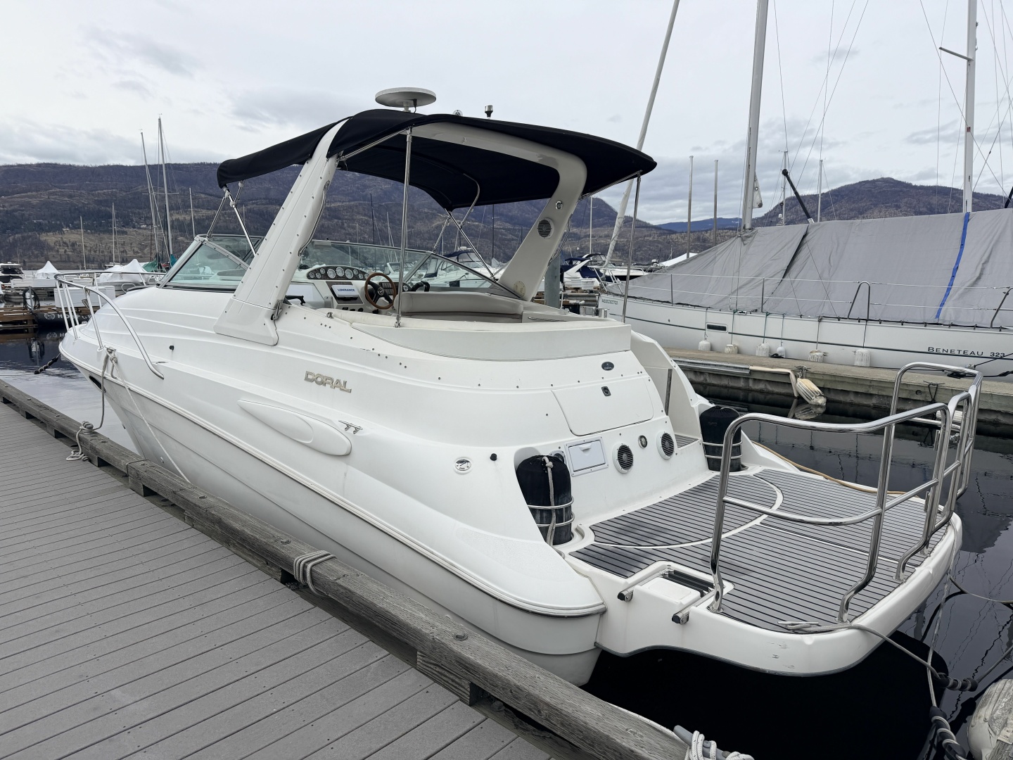 2001 Doral 300 SE 30