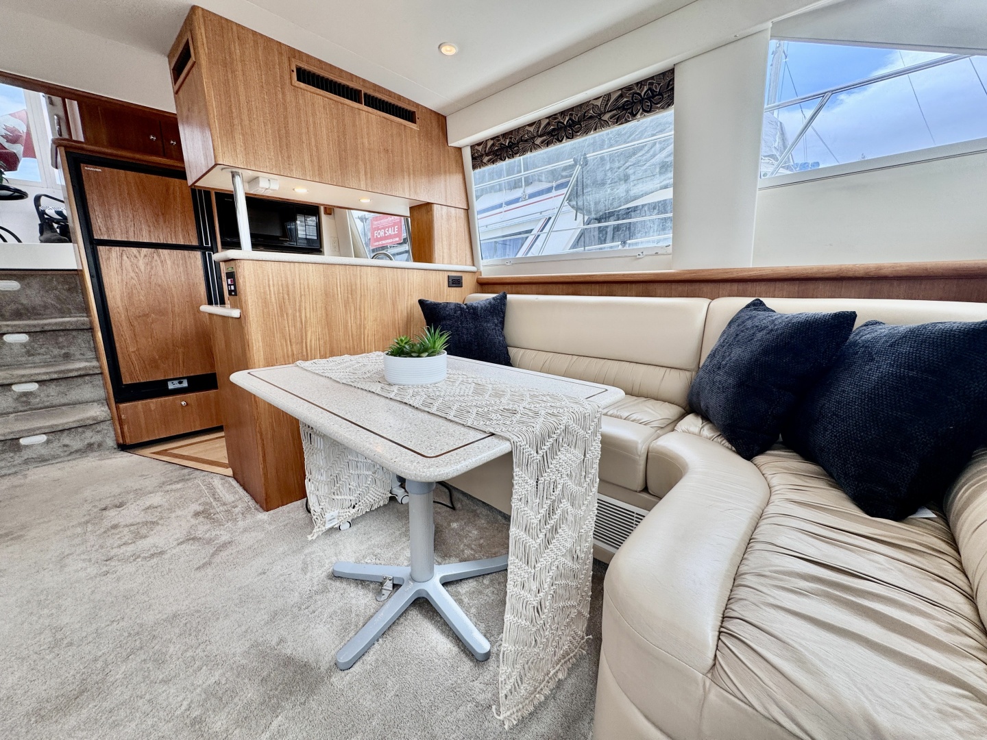 1997 Carver 500 Cockpit Motor Yacht 50