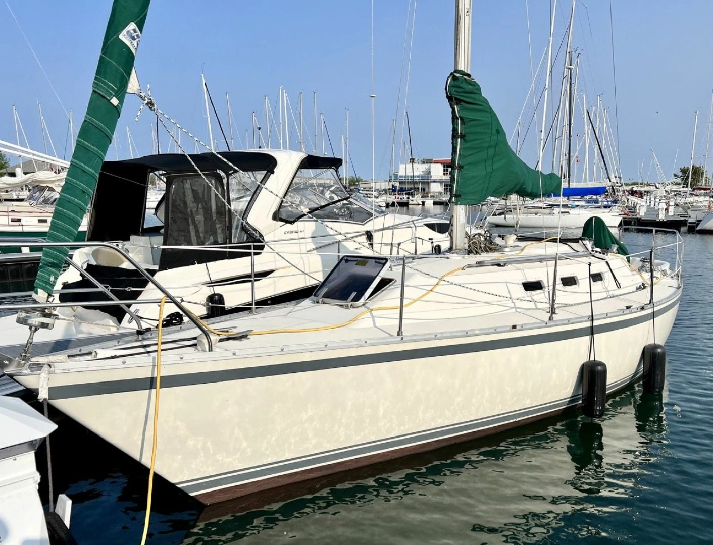 1984 CS 33, photo 1 of 29