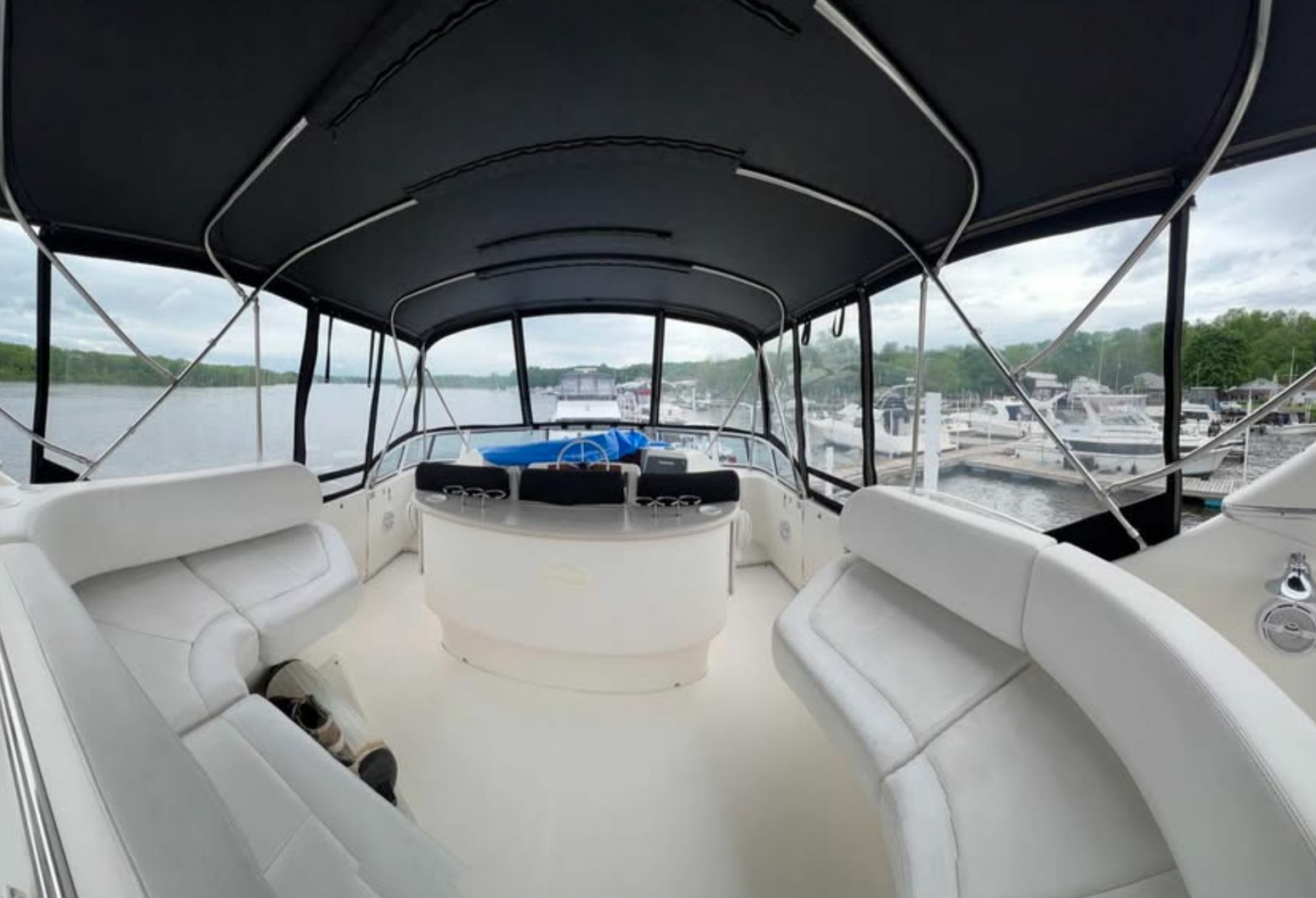 43ft Silverton Yacht For Sale
