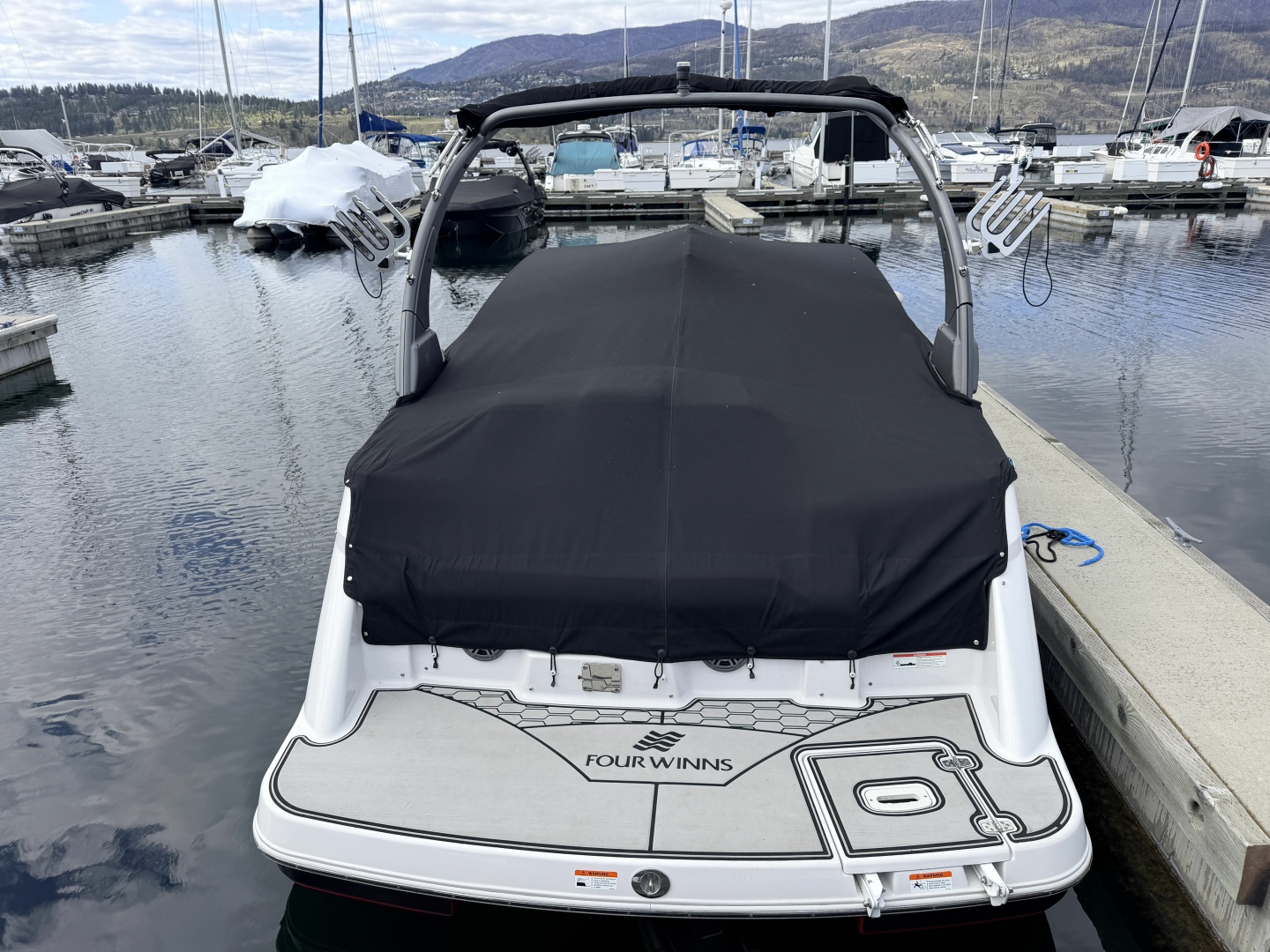 2023 Four Winns HD240 RS Surf 24