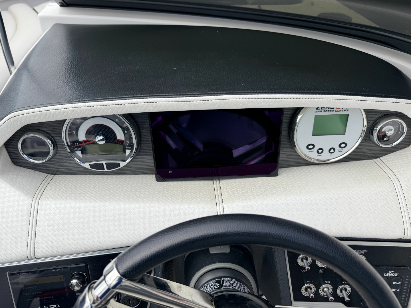 2023 Four Winns HD240 RS Surf 24