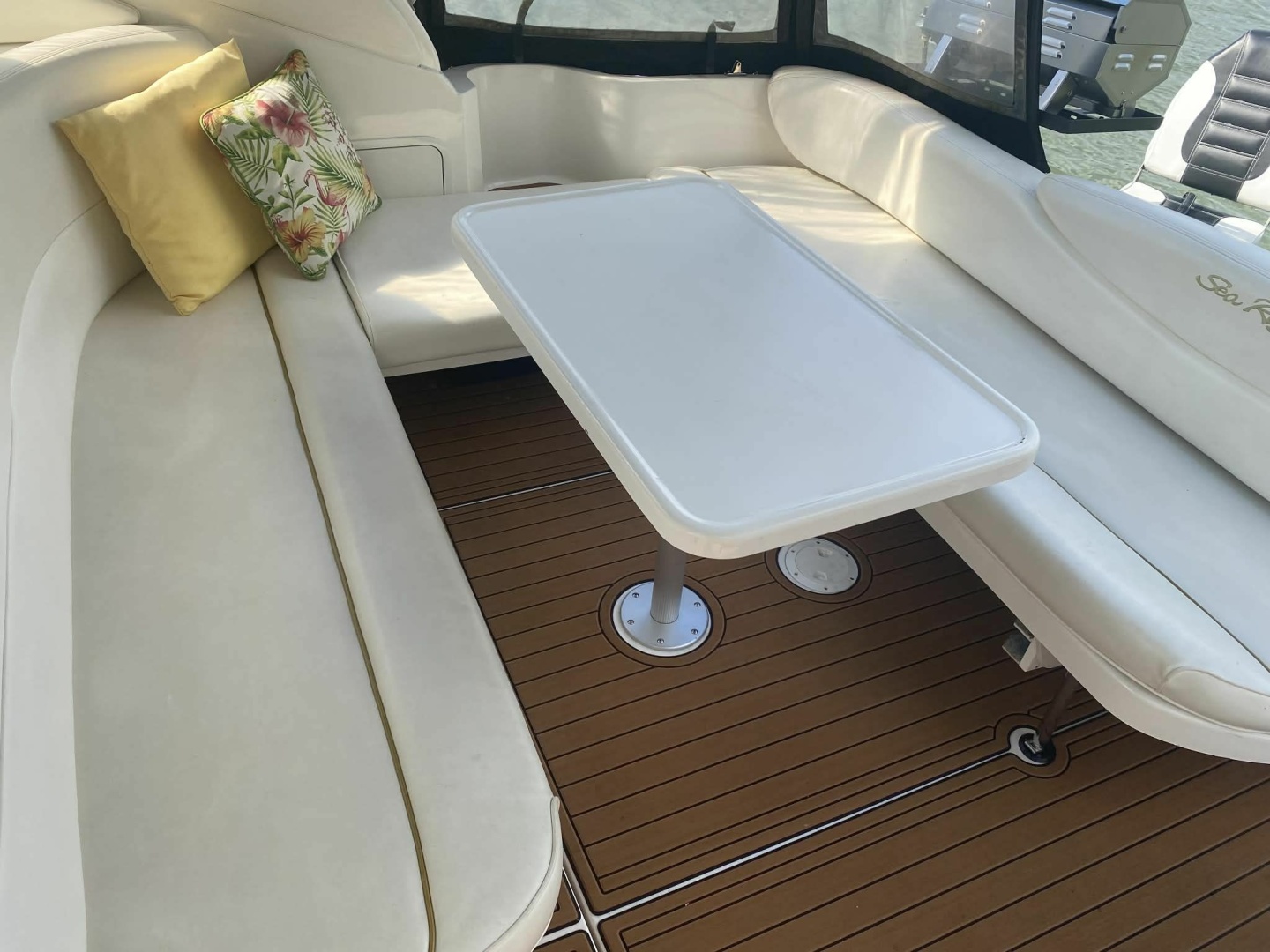 2003 Sea Ray Sundancer 340 — photograph 5