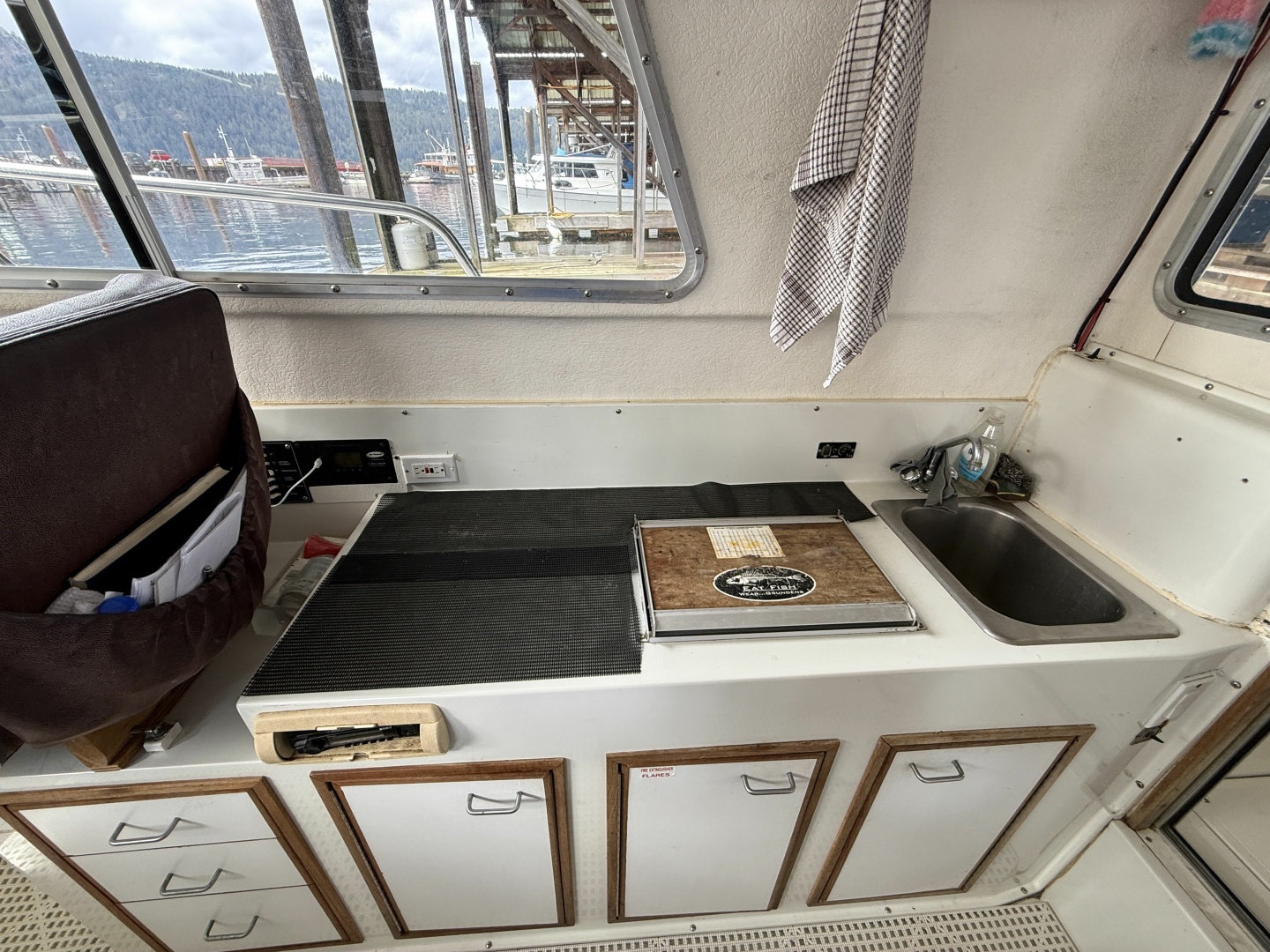 27ft Skagit Orca Yacht For Sale