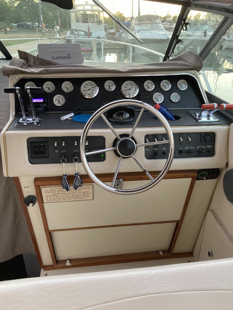 1986 Sea Ray 300 Weekender 30