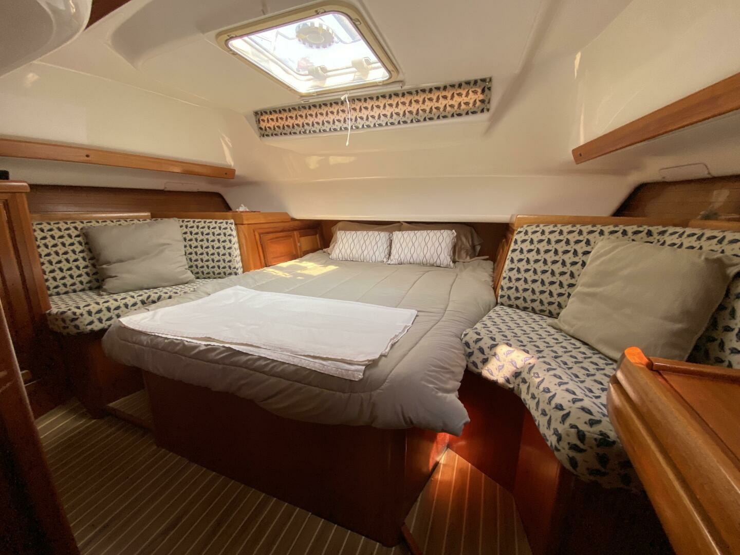 39ft Dufour Yacht For Sale
