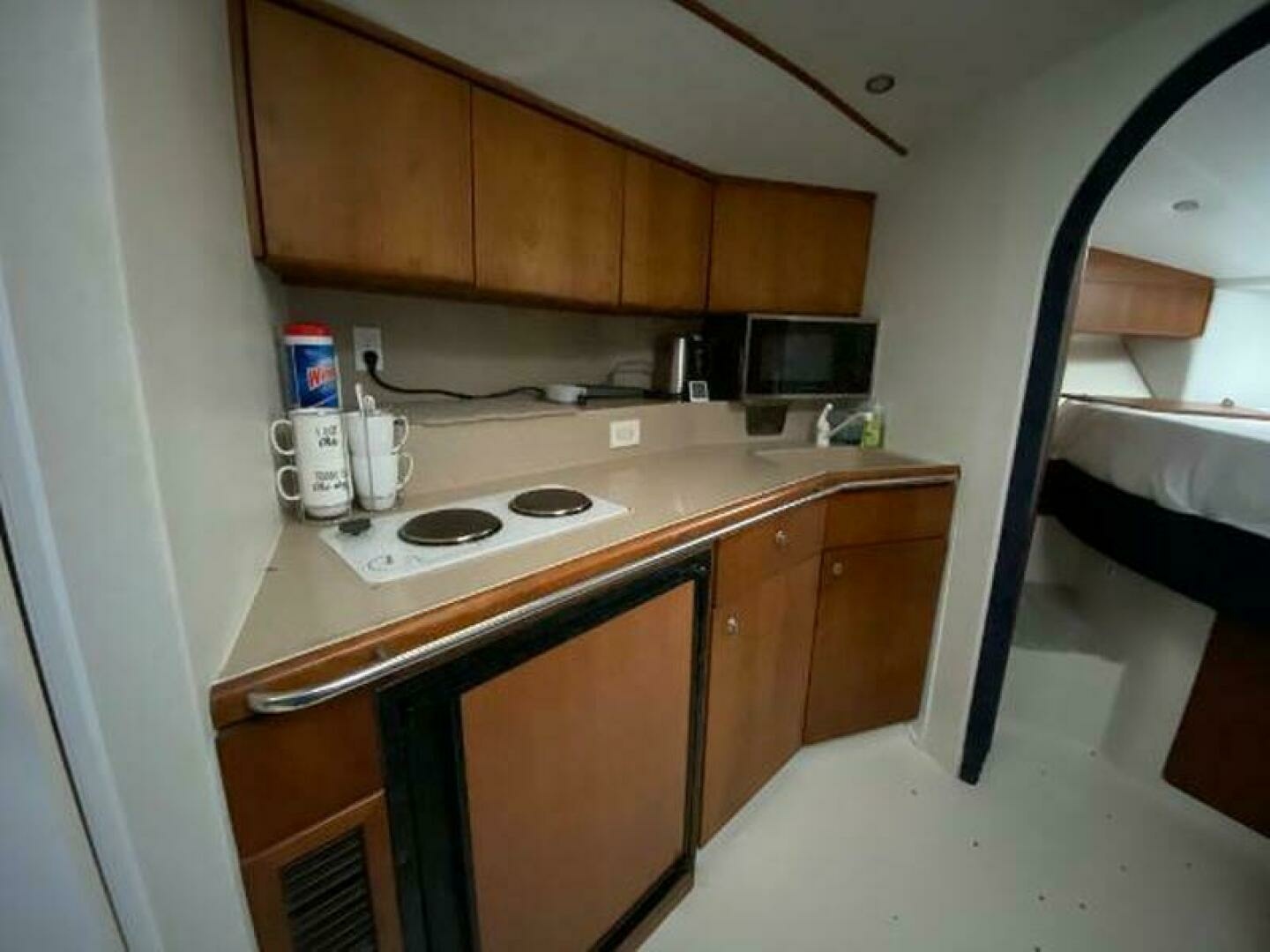36ft Silverton Yacht For Sale