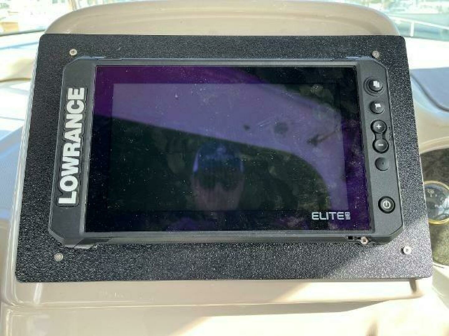 2001 Cruisers Yachts 3470 34