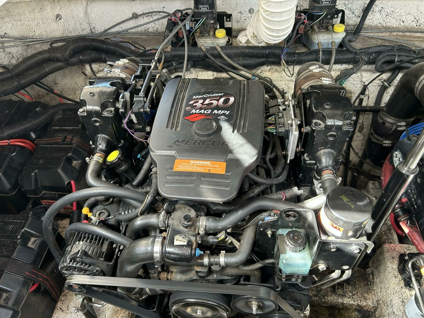 2005 Rinker 342 Fiesta Vee 34