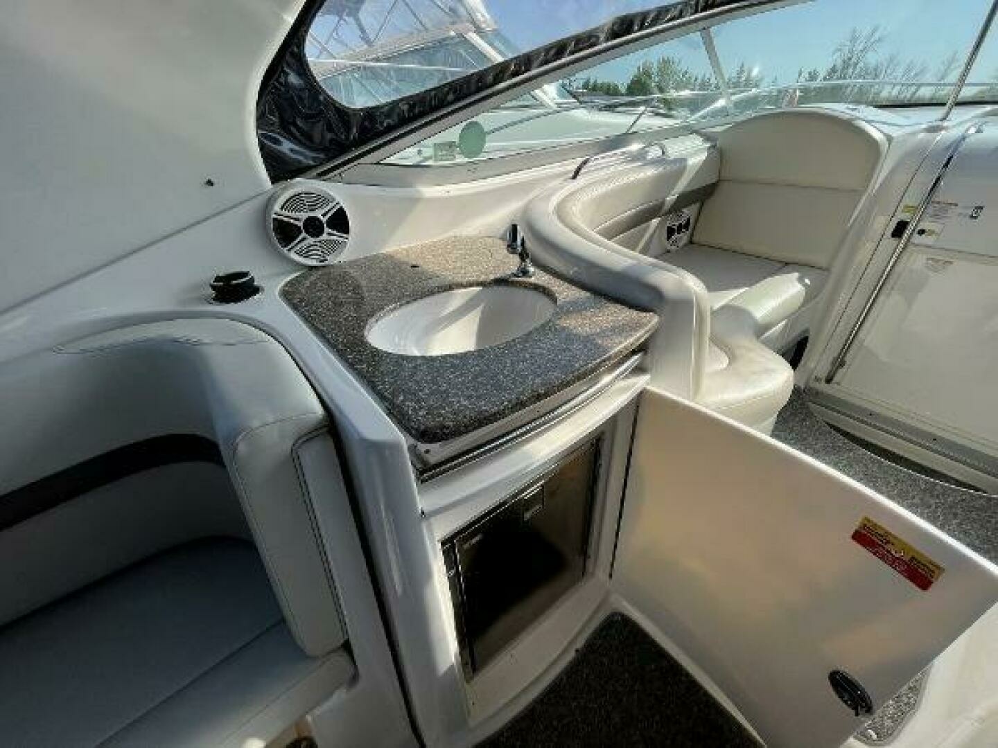 33ft Chaparral Yacht For Sale
