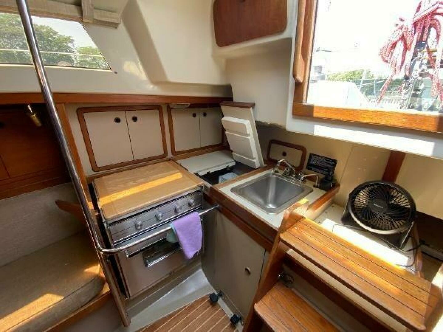 1986 C&C 33 33