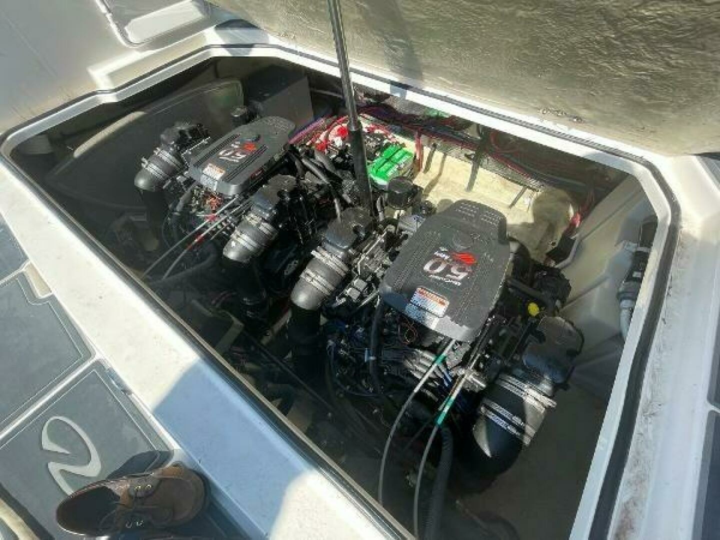 30ft Regal Yacht For Sale