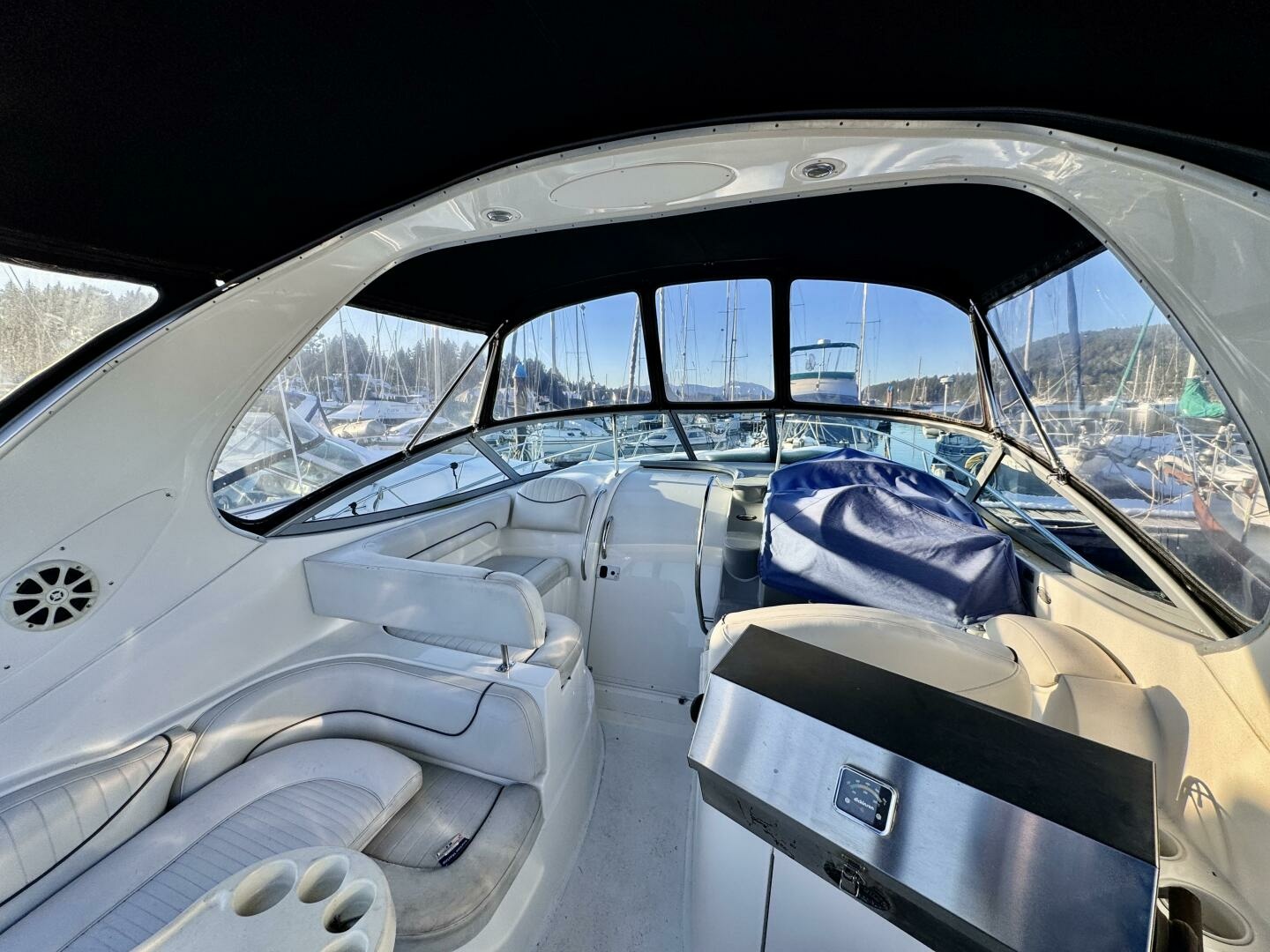 31ft Maxum Yacht For Sale