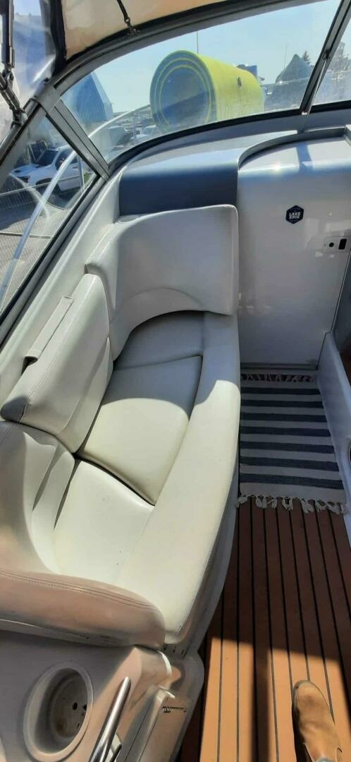 29ft Four Winns Yacht For Sale