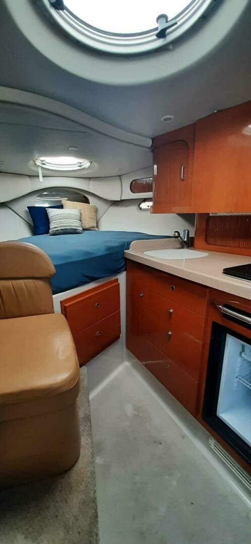 2000 Four Winns 298 Vista 29