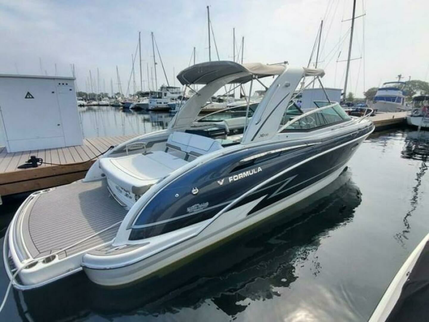 2017 Formula 310SS 31