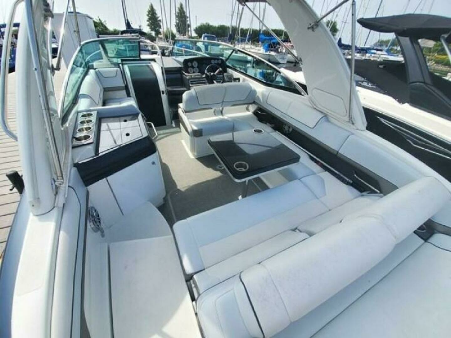 31ft Formula Yacht For Sale