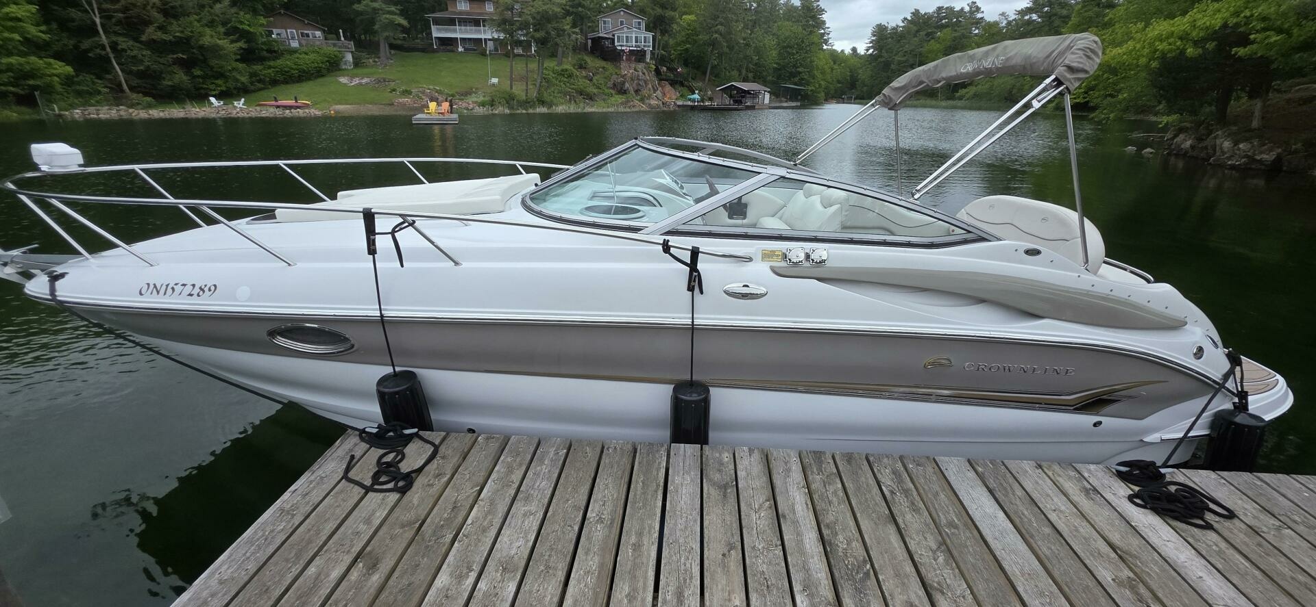 2005 Crownline 250CR 25